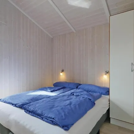 Holiday home Meeresrauschen 2 - Dorf 6 *